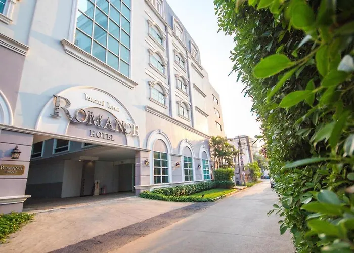 Hotel Romance Srinakarin Bangkok