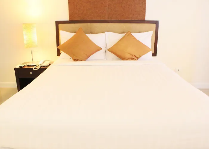 Romance Srinakarin 3* Bangkok