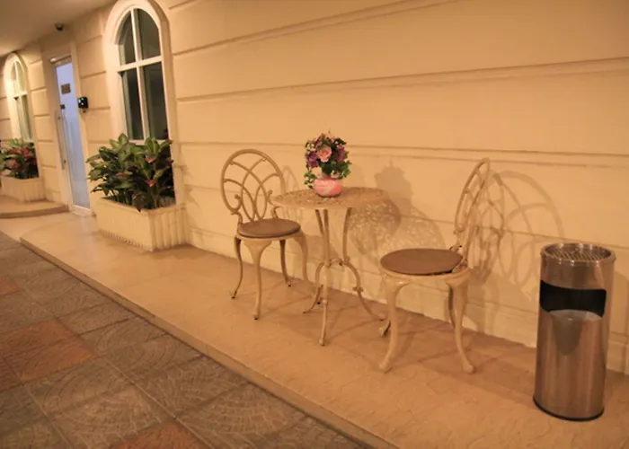 Hotel Romance Srinakarin Bangkok