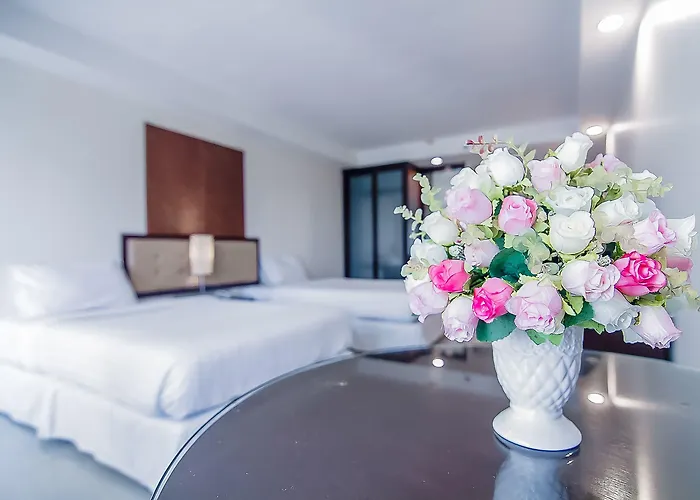 Romance Srinakarin بانكوك