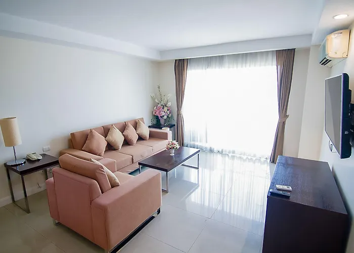 Hotel Romance Srinakarin Bangkok