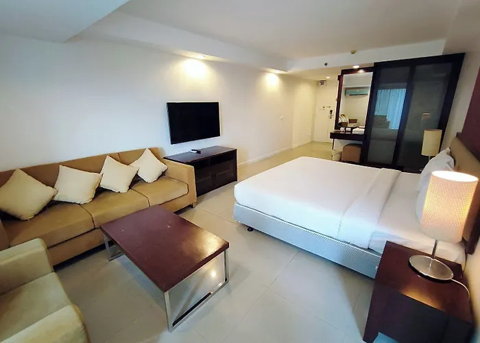 Romance Srinakarin Hotel Bangkok