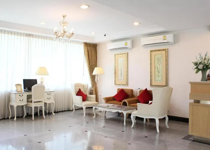 Romance Srinakarin Hotel Bangkok